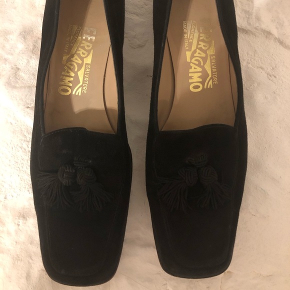 Salvatore Ferragamo suede tassel loafers with low heel size 7 - 7.5 - Picture 3 of 7